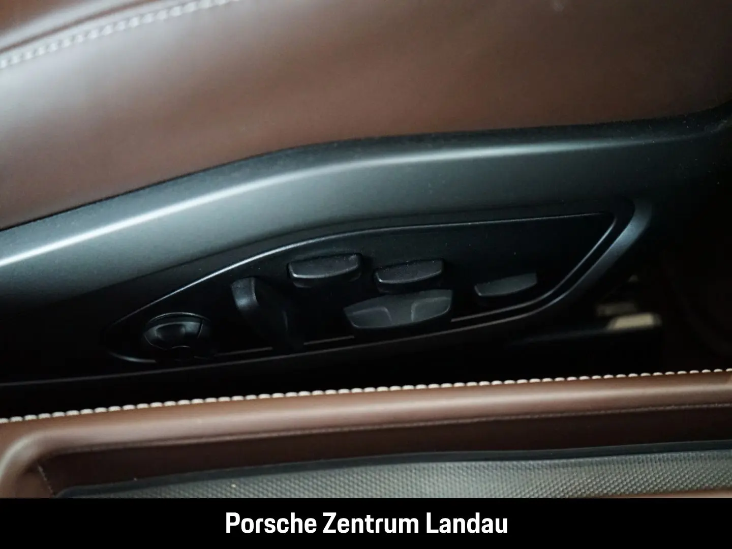 992 911 Targa 4 GTS BOSE Sportabgasanlage LED