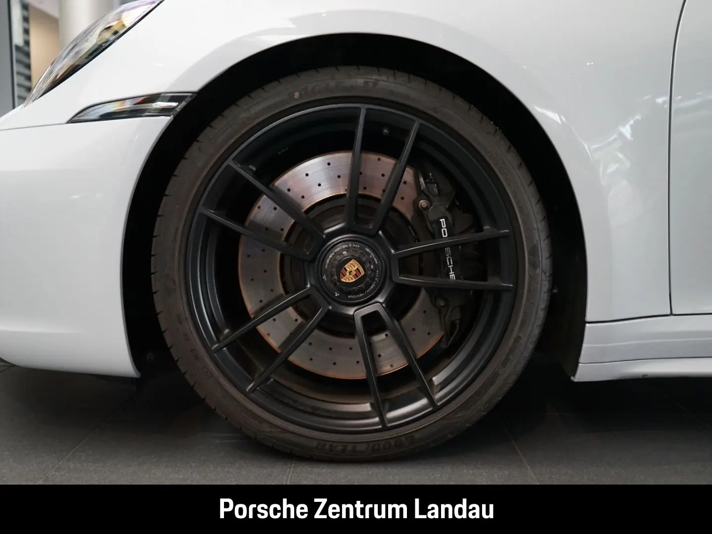 992 911 Targa 4 GTS BOSE Sportabgasanlage LED