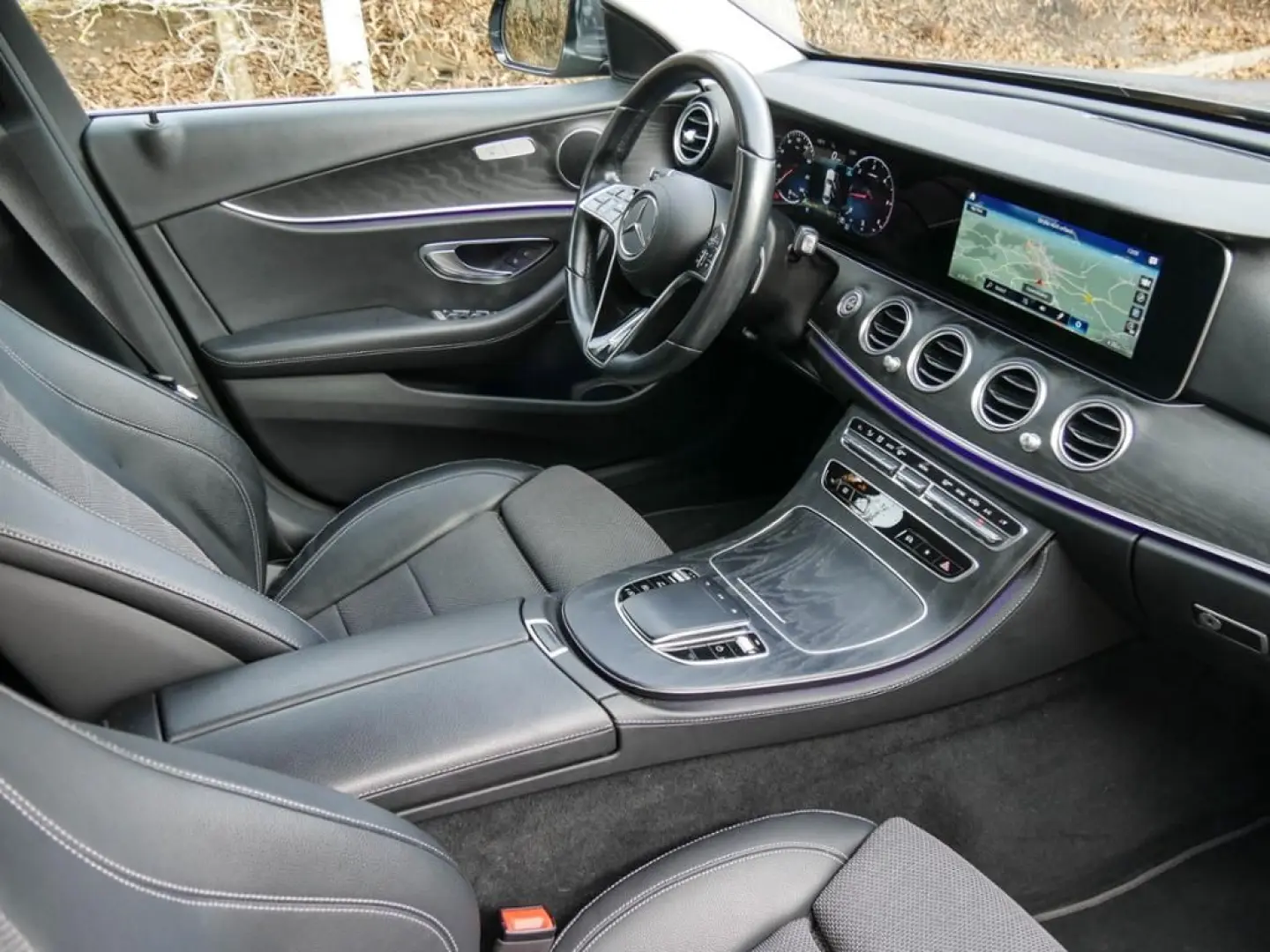 E 220d AVANTGARDE MBUX SHZ KAM LED SHZ