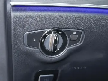 E 220d AVANTGARDE MBUX SHZ KAM LED SHZ