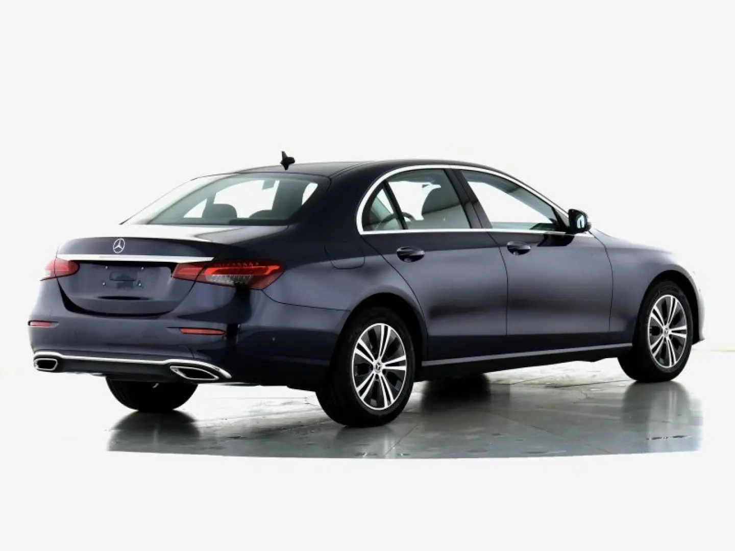 E 220 d AVANTGARDE LED KAMERA TOTW MEMORY SHZ