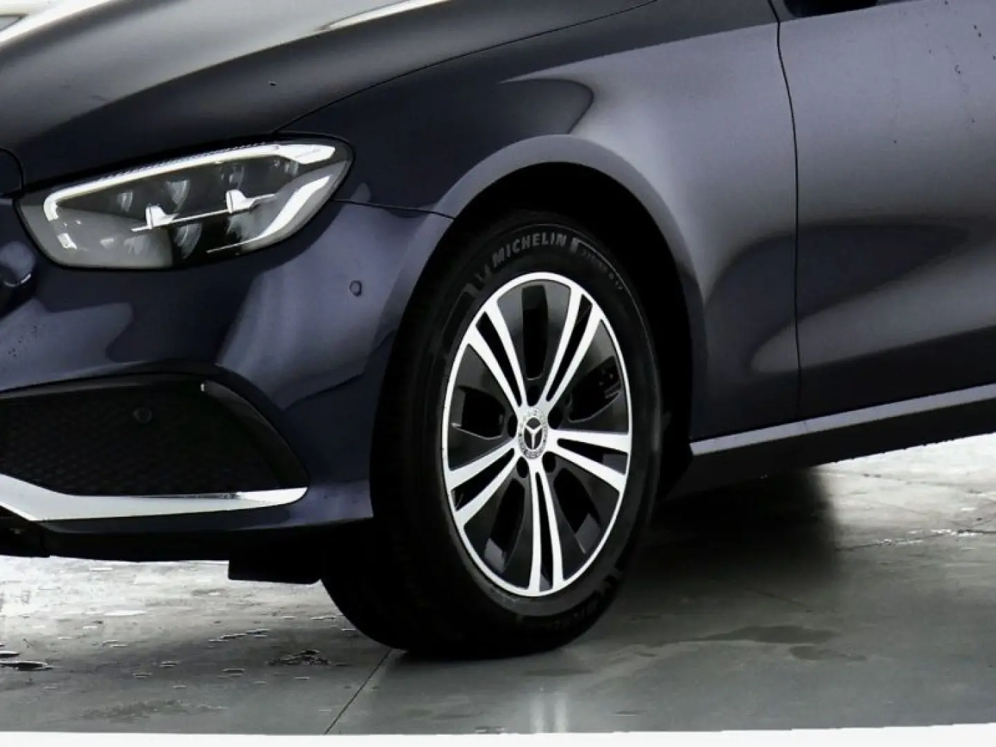 E 220 d AVANTGARDE LED KAMERA TOTW MEMORY SHZ