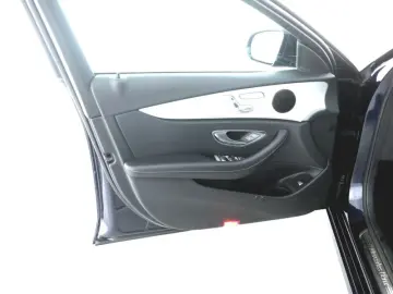 E 220 d AVANTGARDE LED KAMERA TOTW MEMORY SHZ