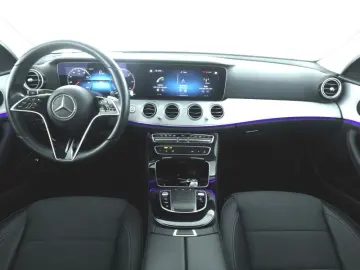 E 220 d AVANTGARDE LED KAMERA TOTW MEMORY SHZ