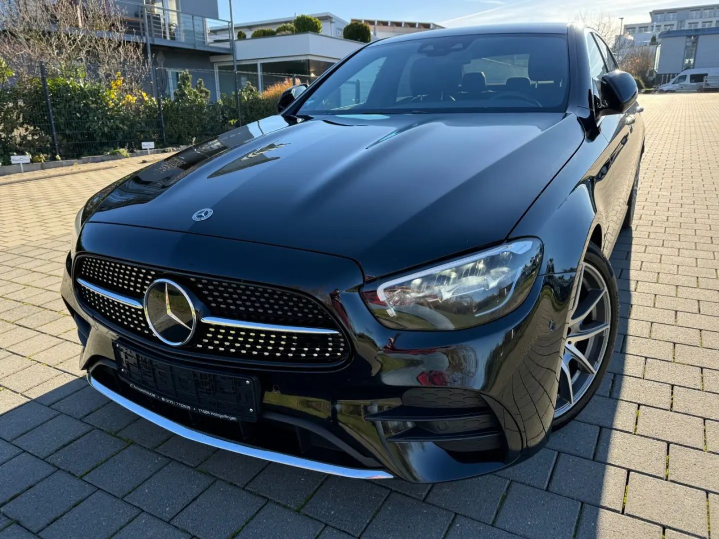 E 220d AMG WIDESCREEN NAVI LEDER XENON