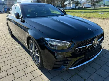 E 220d AMG WIDESCREEN NAVI LEDER XENON