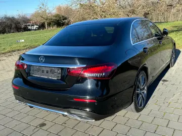 E 220d AMG WIDESCREEN NAVI LEDER XENON