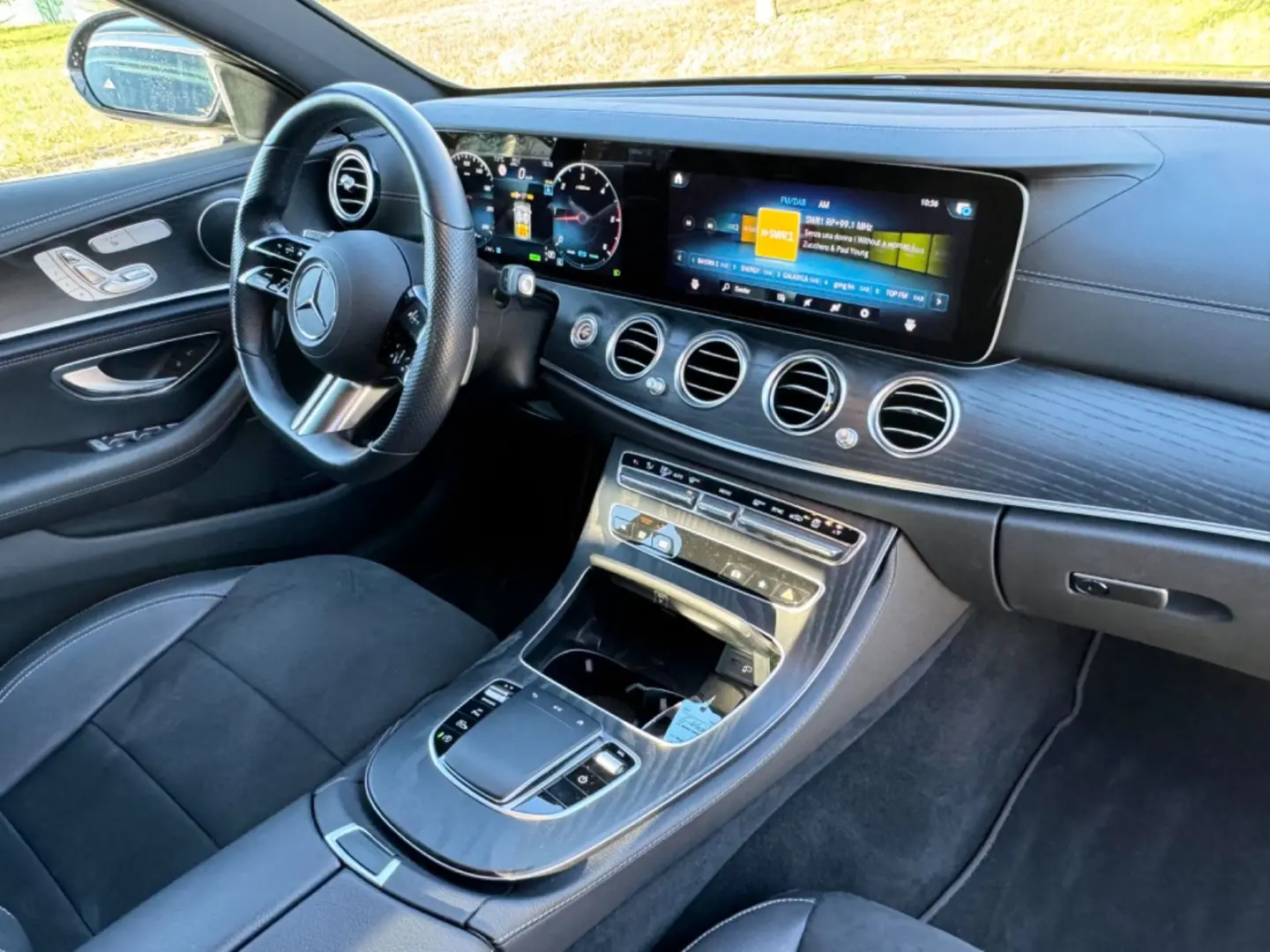 E 220d AMG WIDESCREEN NAVI LEDER XENON