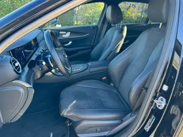 E 220d AMG WIDESCREEN NAVI LEDER XENON