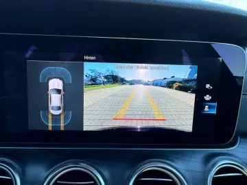 E 220d AMG WIDESCREEN NAVI LEDER XENON