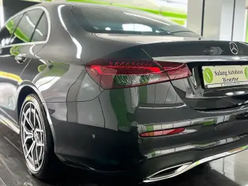 E 220 d AMG Paket DAB Distronic Totwinkel 360Cam