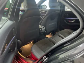 E 220 d AMG Paket DAB Distronic Totwinkel 360Cam