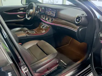 E 220 d AMG Paket DAB Distronic Totwinkel 360Cam