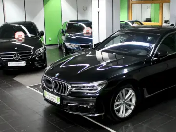 E 220 d AMG Paket DAB Distronic Totwinkel 360Cam