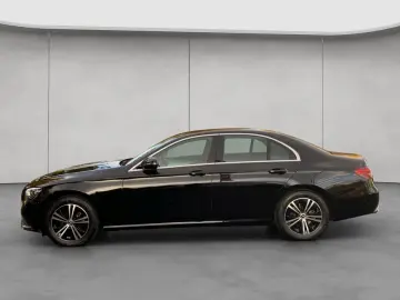 E 220 d 9G Avantgarde AHK Multibeam