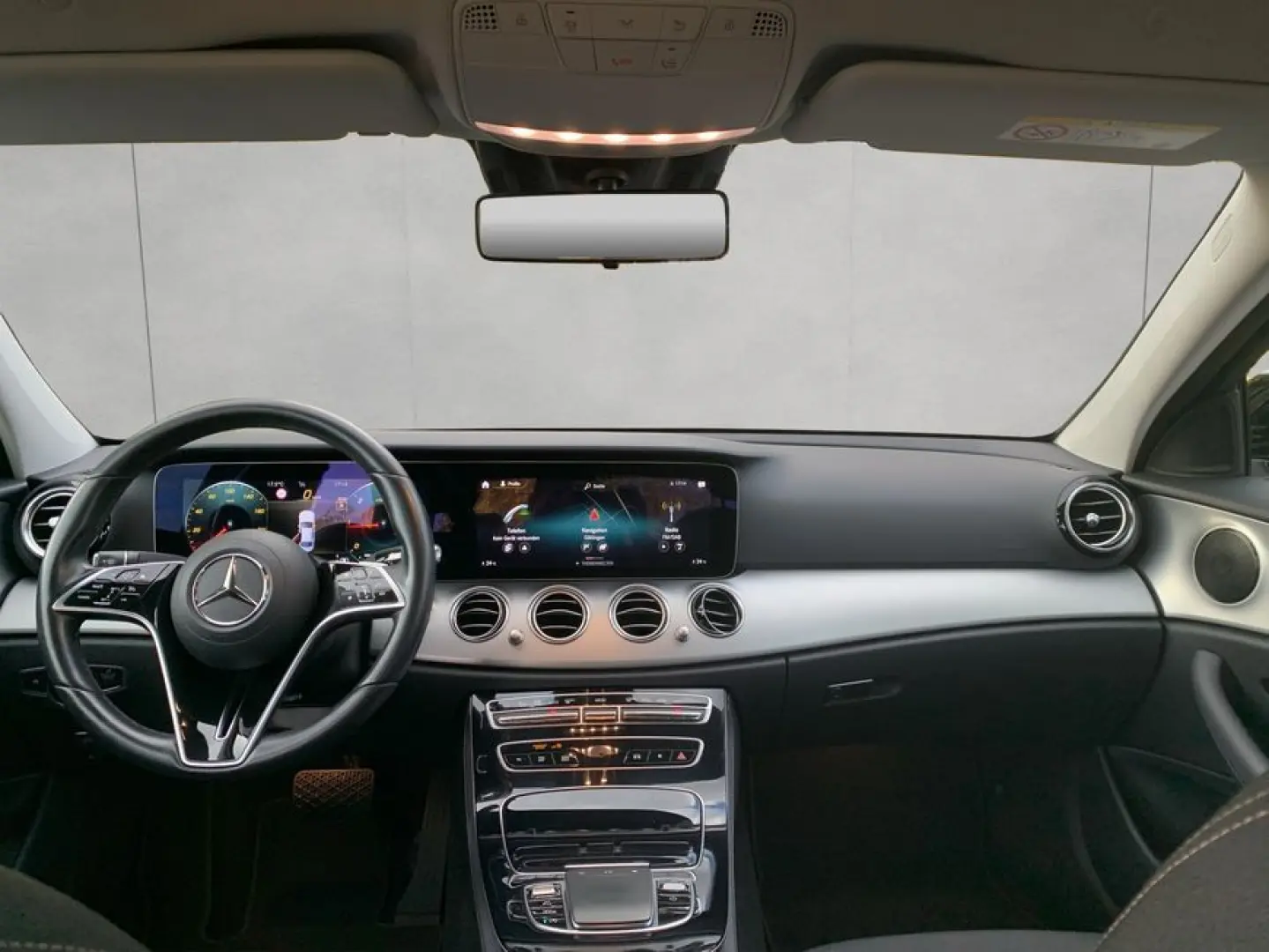 E 220 d 9G Avantgarde AHK Multibeam