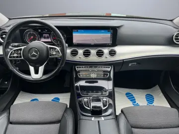 E 220 d Avantgarde Lim. GSD Navi Kamera Leder