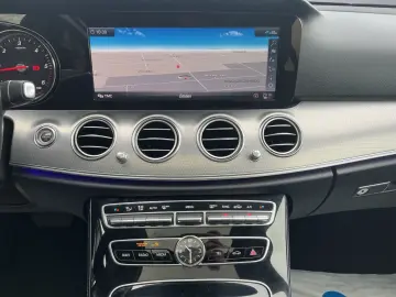 E 220 d Avantgarde Lim. GSD Navi Kamera Leder