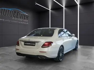 E 220 CDI AMG line PANO KAMERA TOT WINKEL SUND S
