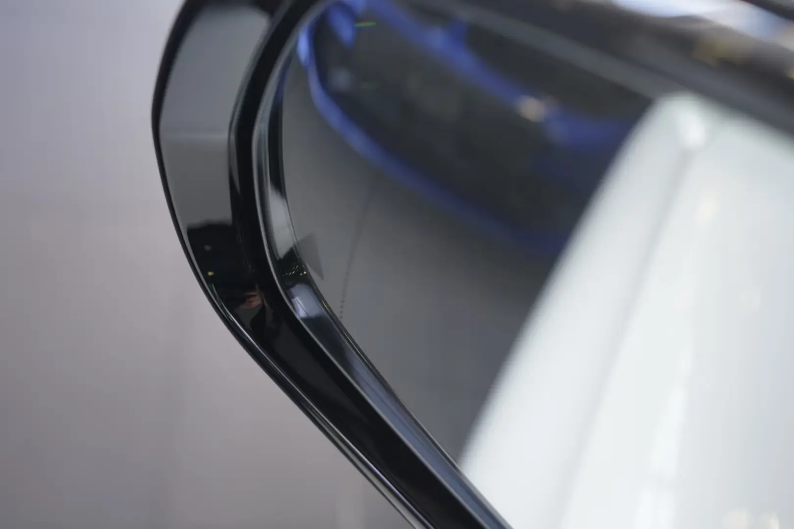 E 220 CDI AMG line PANO KAMERA TOT WINKEL SUND S