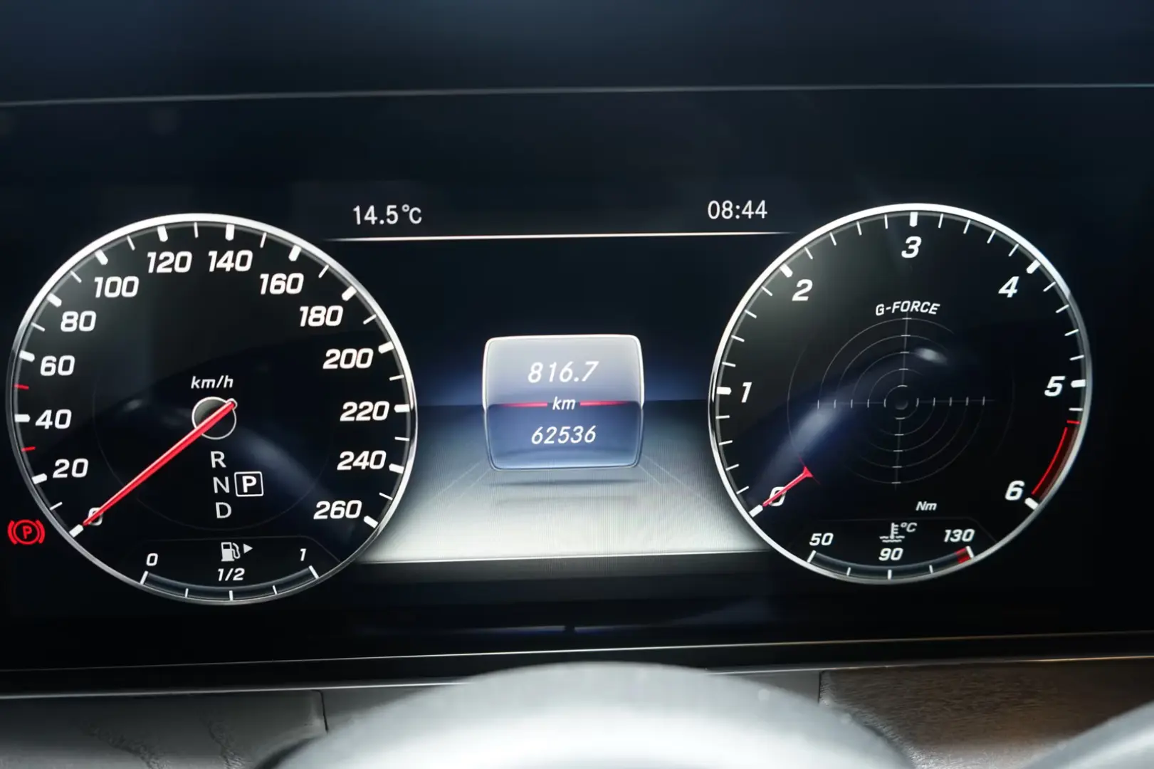 E 220 CDI AMG line PANO KAMERA TOT WINKEL SUND S