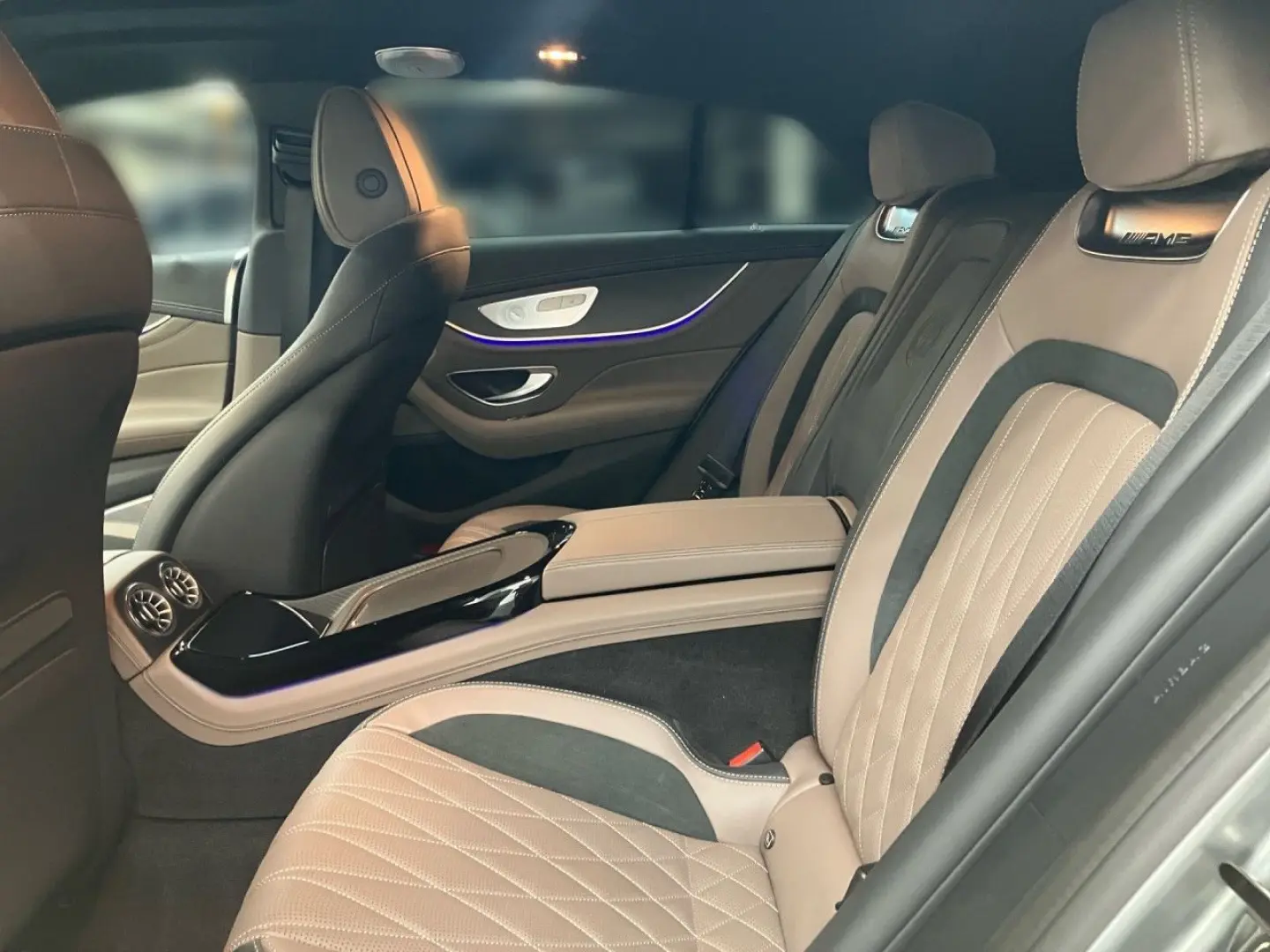 GT 63 S E PERFORMANCE LEDER AIRMATIC HEADUP