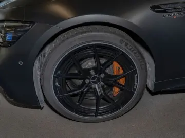 AMG GT 63 S E PERFORMANCE Carbon SHD Night Magno
