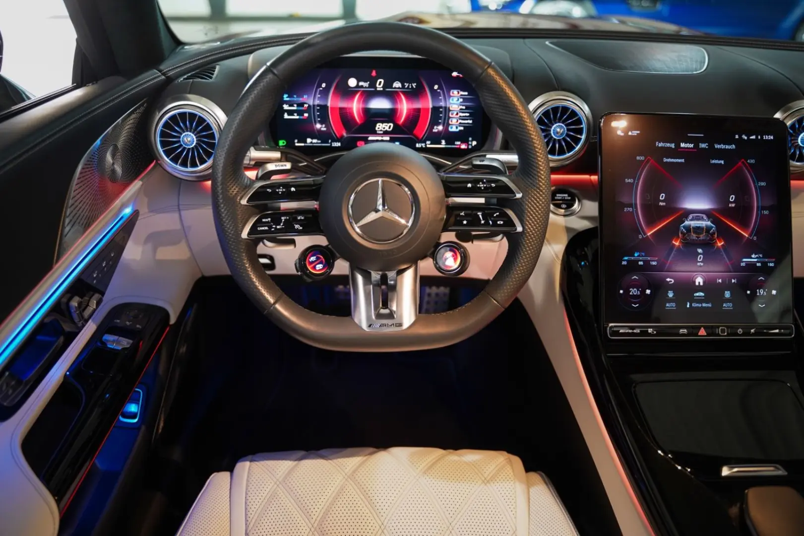 AMG GT 63 4M Premium   EXCLUSIVE AERO PAKET LIFT