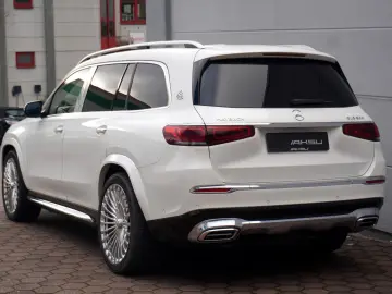 Maybach GLS 600 MANUFAKTUR FIRSTCLASS FOND TV 23