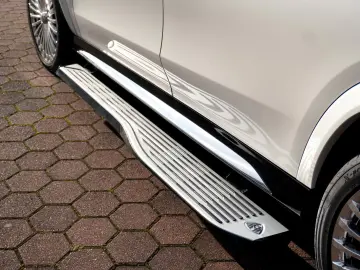 Maybach GLS 600 MANUFAKTUR FIRSTCLASS FOND TV 23