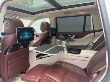 Maybach GLS 600 MANUFAKTUR FIRSTCLASS FOND TV 23