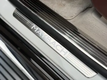 Maybach GLS 600 MANUFAKTUR FIRSTCLASS FOND TV 23