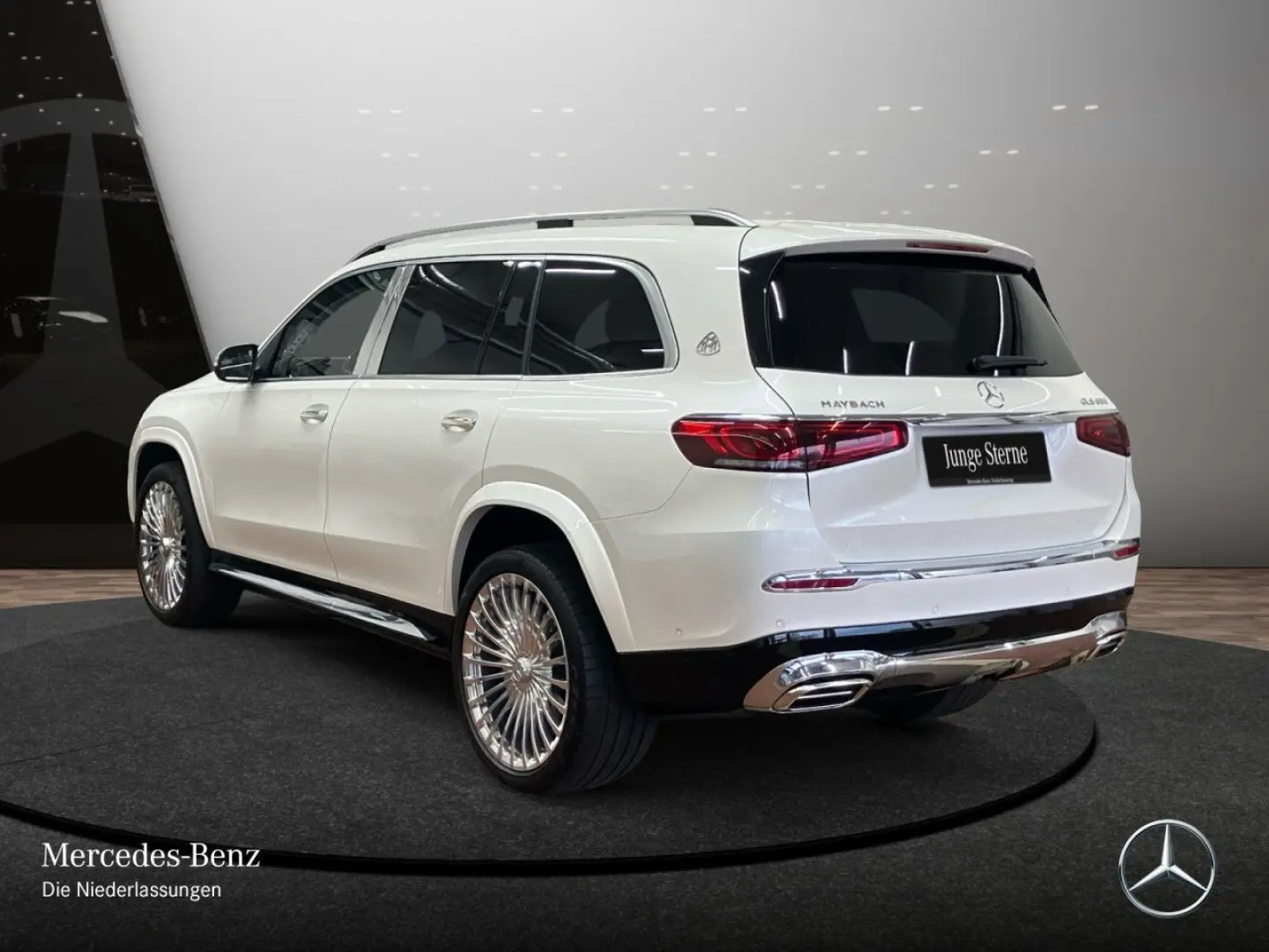 GLS 600 Maybach Distr Pano AHK Exec-Sitze Burmes