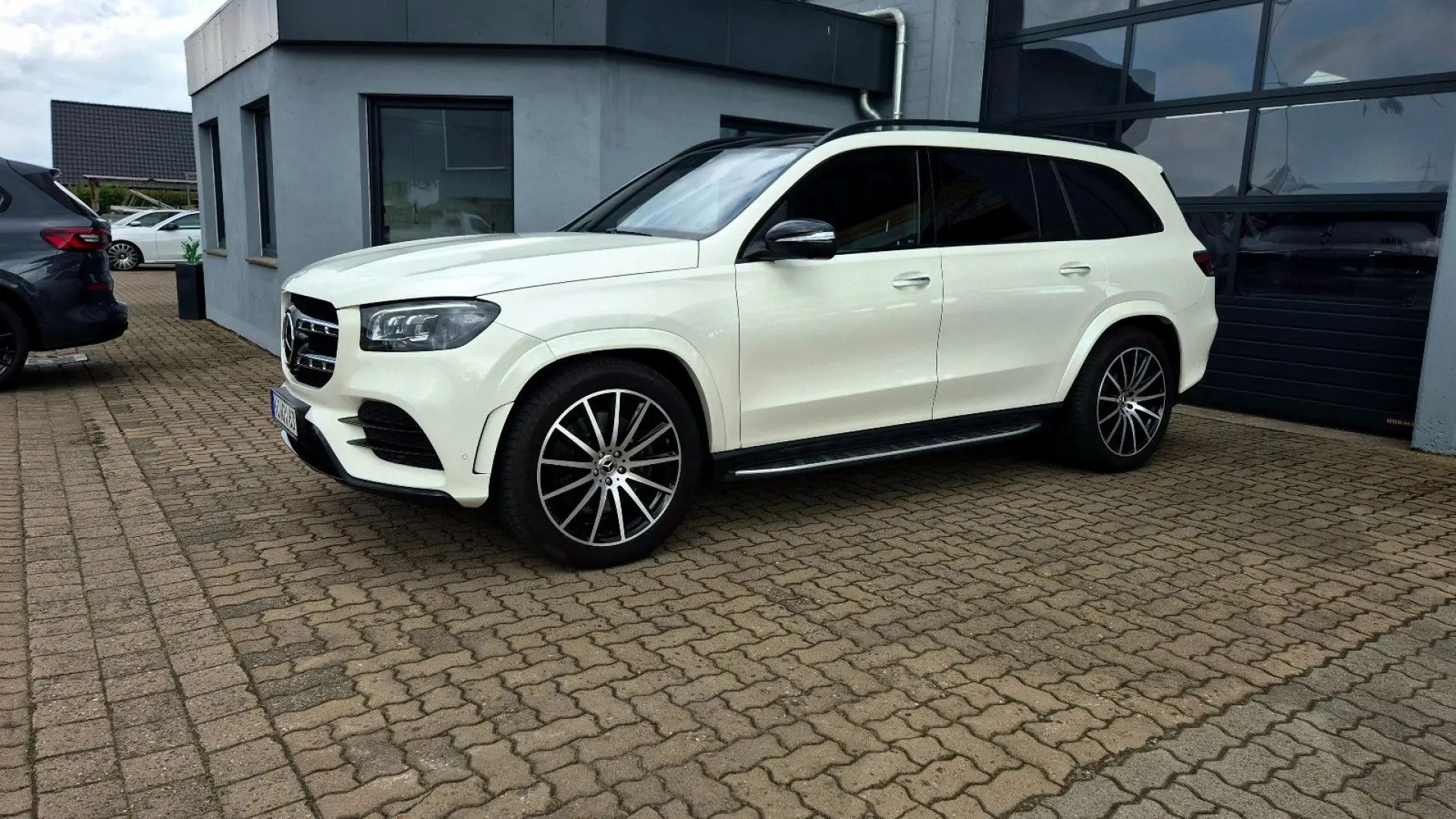 GLS 400d AMG Night LED Pano Burmester