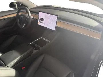 Model 3 Long Range Dual AWD   MwSt ausweisbar