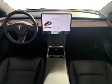 Model 3 Long Range Dual AWD   MwSt ausweisbar