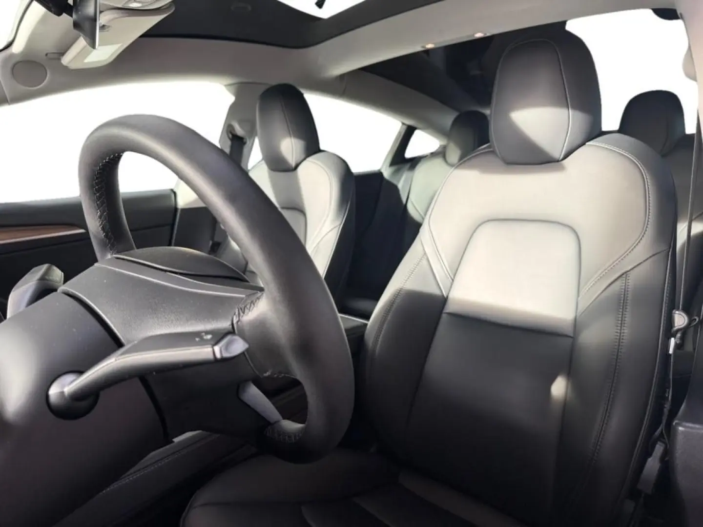 Model 3 Long Range Dual AWD   MwSt ausweisbar