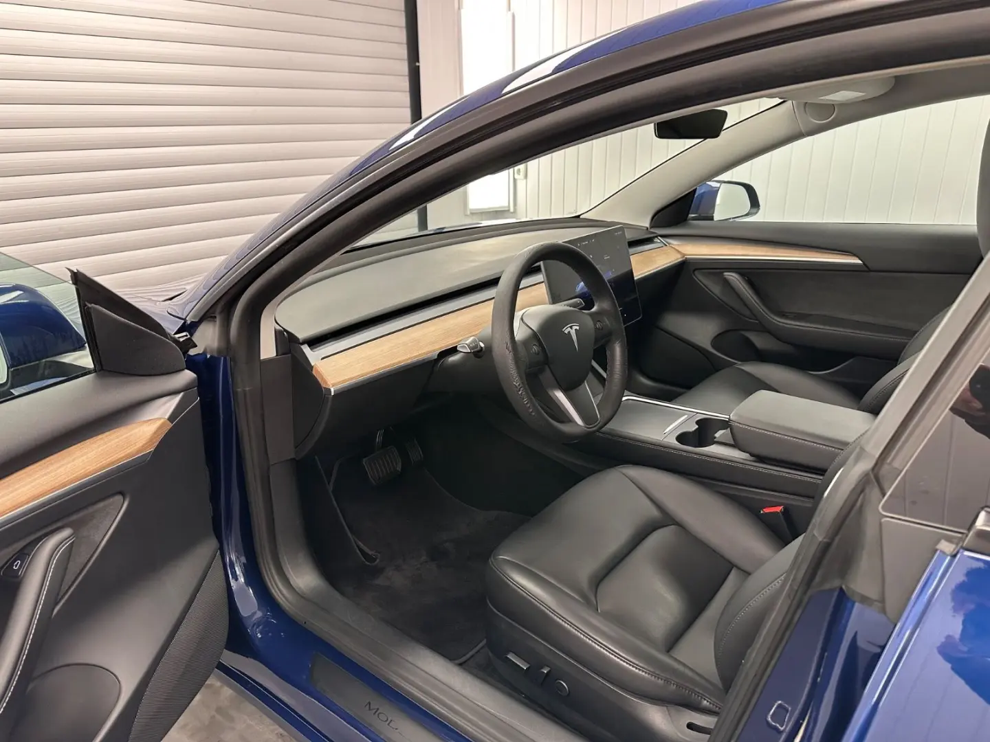 Model 3 Long Range Dual AWD