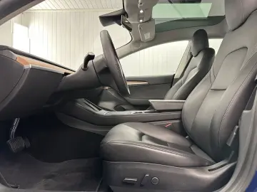 Model 3 Long Range Dual AWD
