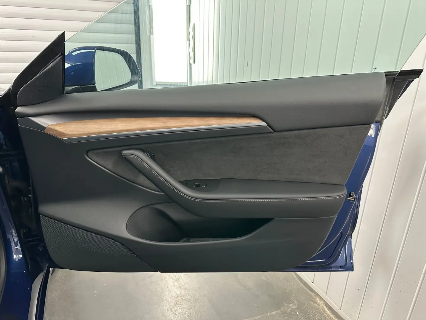 Model 3 Long Range Dual AWD