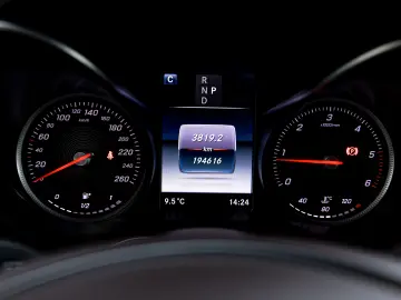 Mercedes-Benz GLC 220