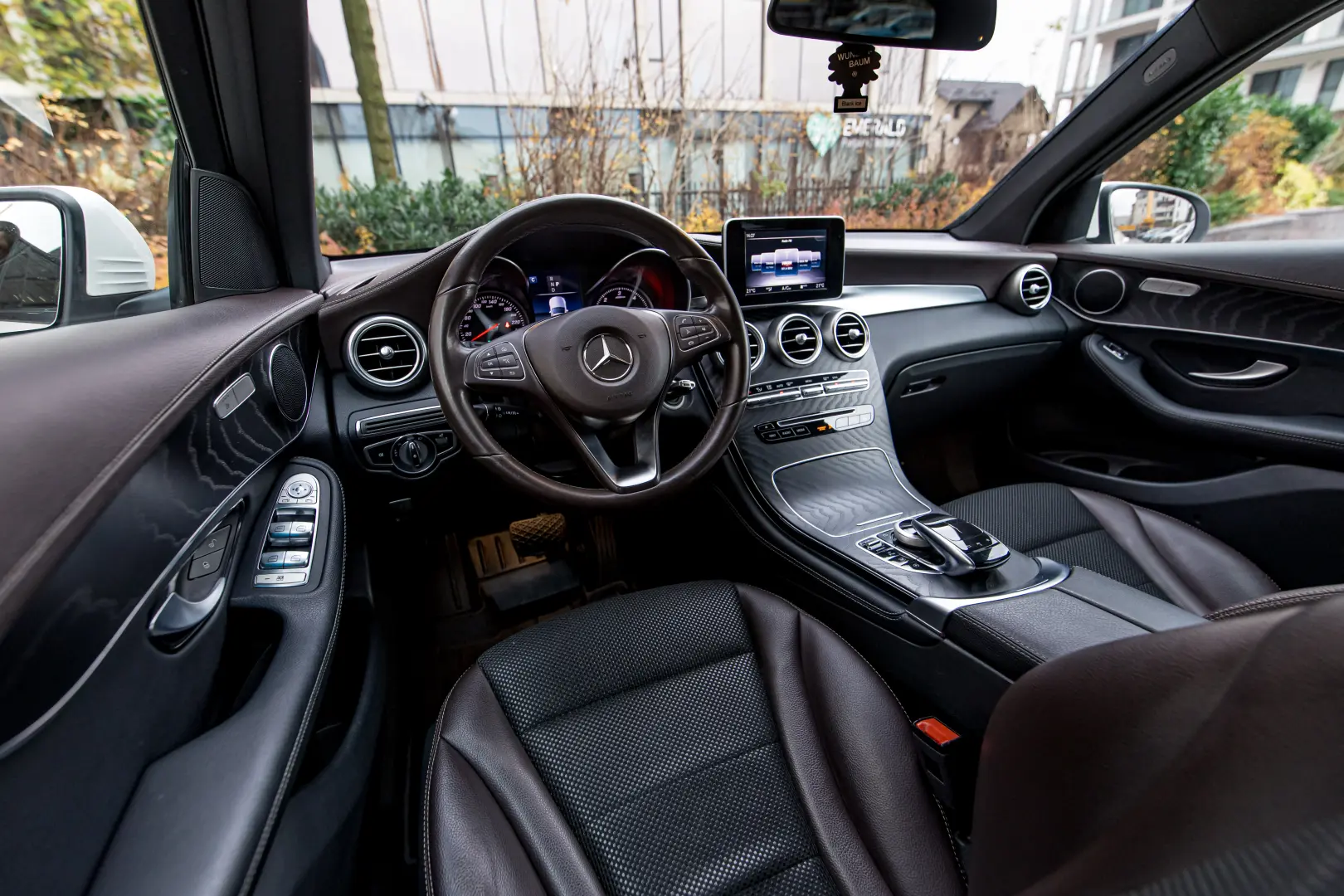 Mercedes-Benz GLC 220