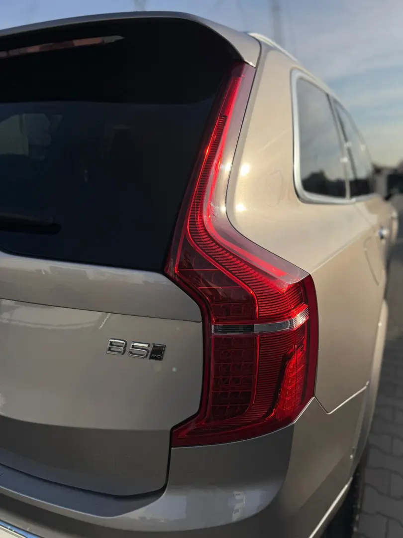 Volvo XC 90 B5 MHEV AWD 7 locuri Ultimate Bright