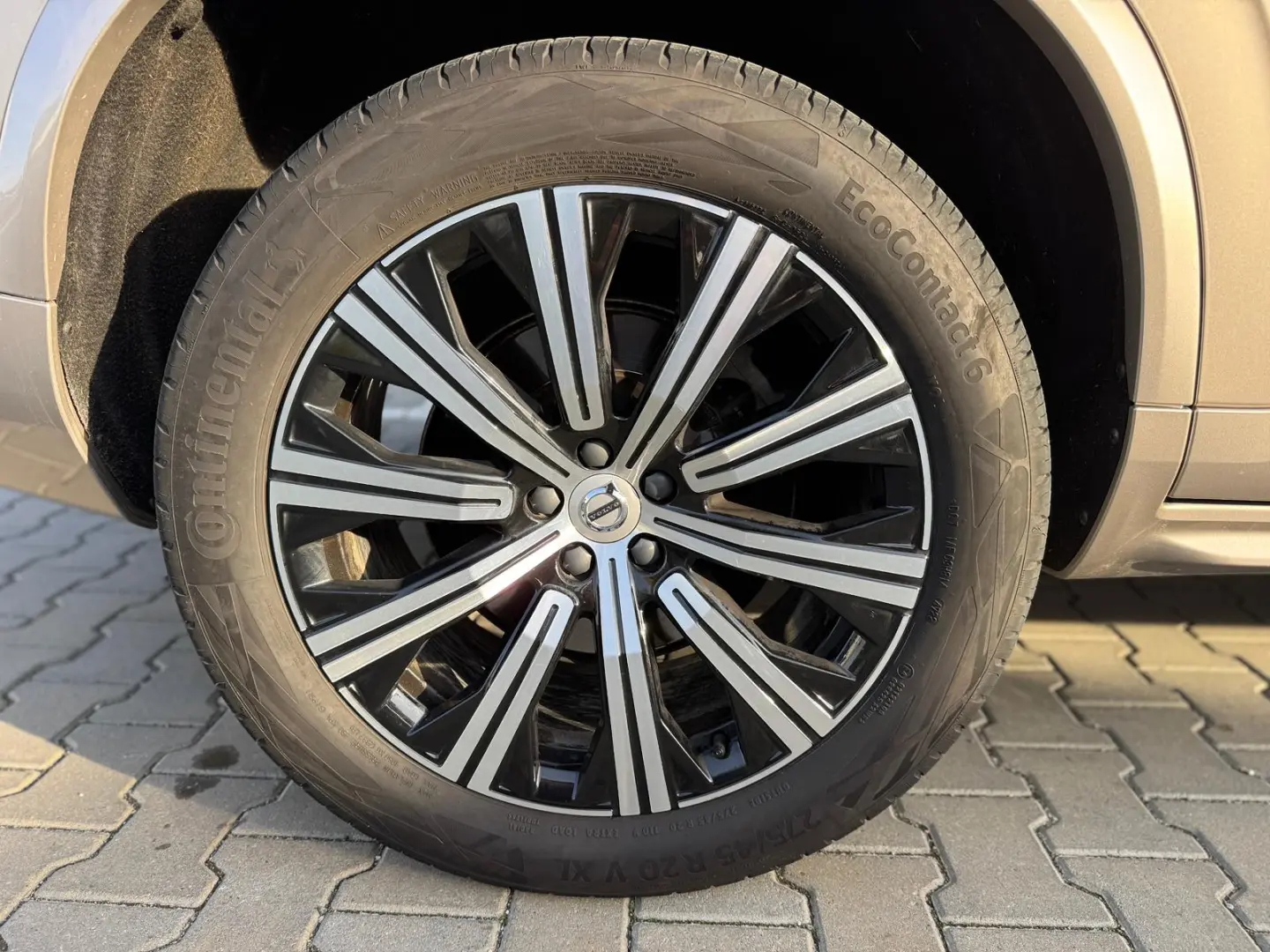 Volvo XC 90 B5 MHEV AWD 7 locuri Ultimate Bright