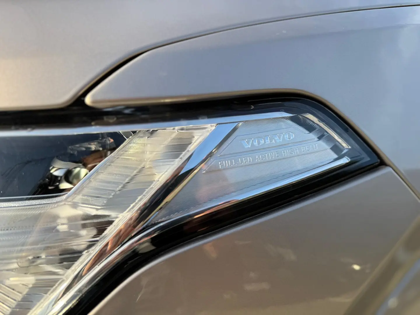 Volvo XC 90 B5 MHEV AWD 7 locuri Ultimate Bright