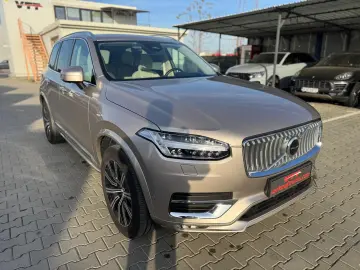 Volvo XC 90 B5 MHEV AWD 7 locuri Ultimate Bright