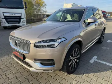Volvo XC 90 B5 MHEV AWD 7 locuri Ultimate Bright