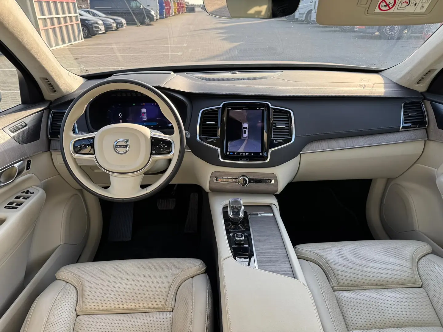 Volvo XC 90 B5 MHEV AWD 7 locuri Ultimate Bright