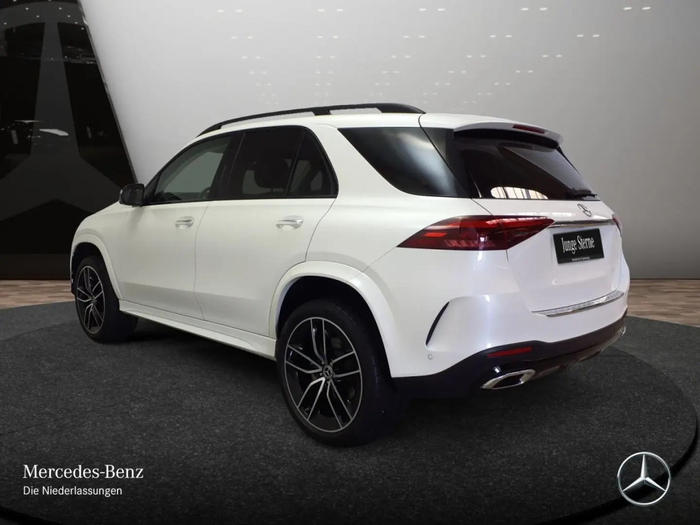 GLE450 4M AMG Premium  Dist  Pano HUD Multi Burm