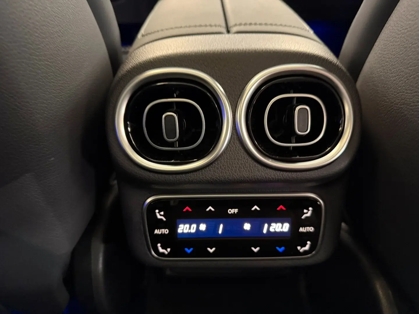 Mercedes Benz GLC 300 e 4M AMG